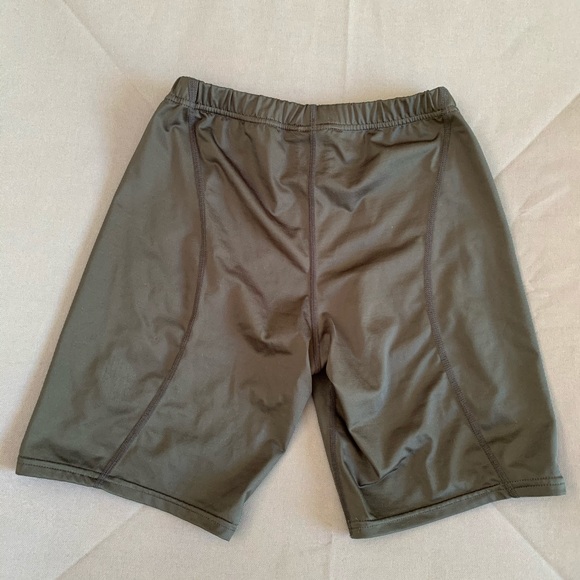 Mizuno Black Spandex Shorts - Picture 6 of 6